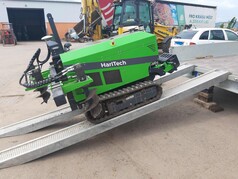Robot HariTech HariBot lze snadno transportovat na přívěsu (zobrazeno 19x)
